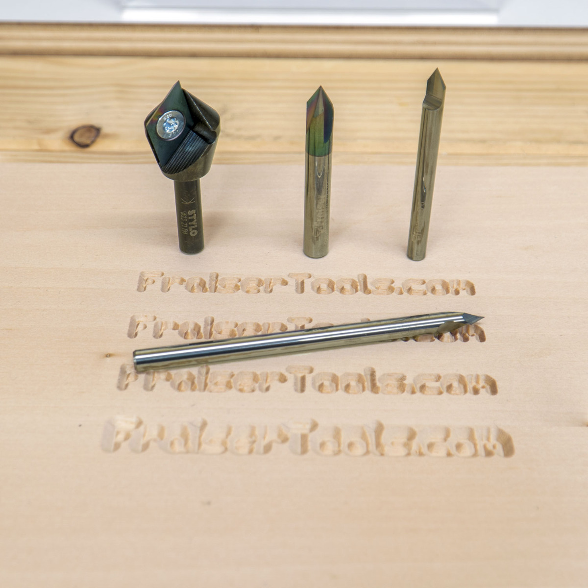 Fraise Carbure Revêtue Titane - Lot De 10 (1mm à 3mm) - Queue 3,175 Mm - Pour Métal, Bois, PCB