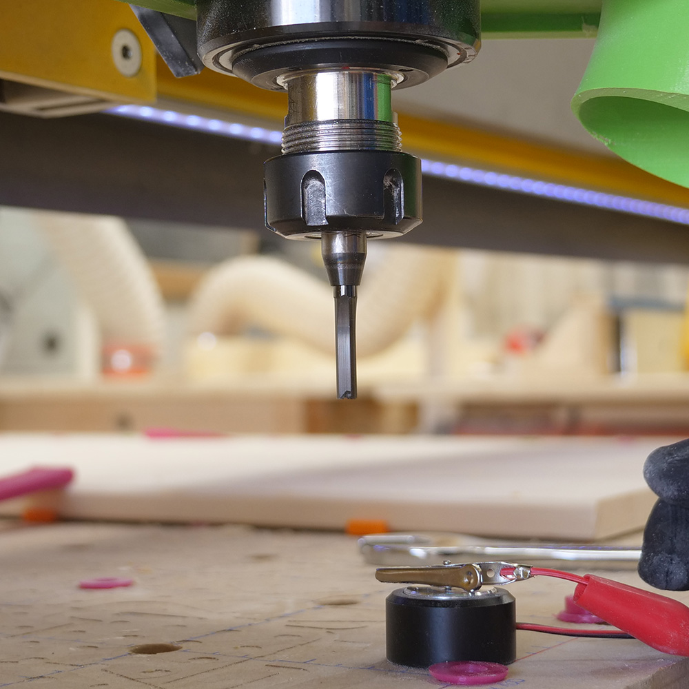 2 Frese A Compressione SpeTool Da 4mm Per Legno - Carburo Per CNC E Fresatrici, Taglio 25mm - Foto 6